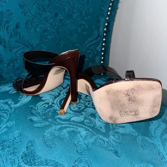 Heels - Picture 4 of 5